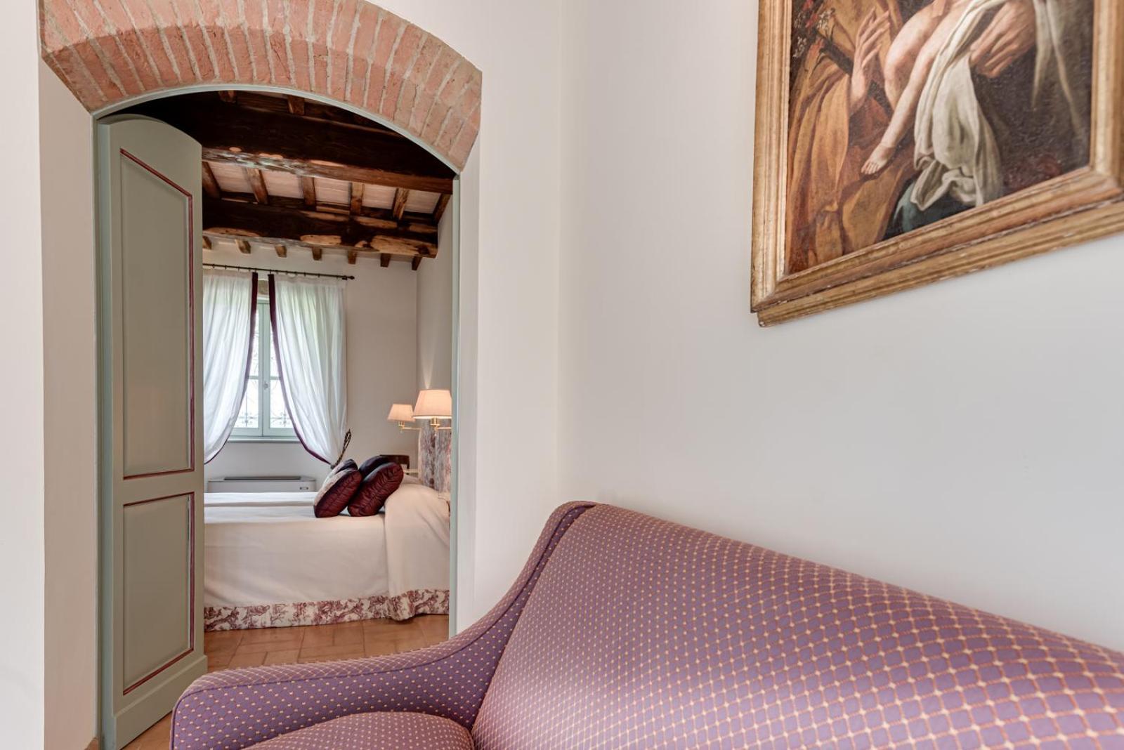 Villa Il Castagno Wine & Resort Siena Exterior photo