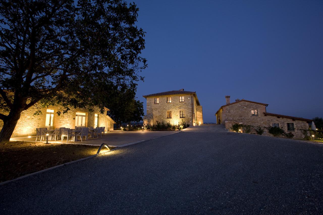 Villa Il Castagno Wine & Resort Siena Exterior photo